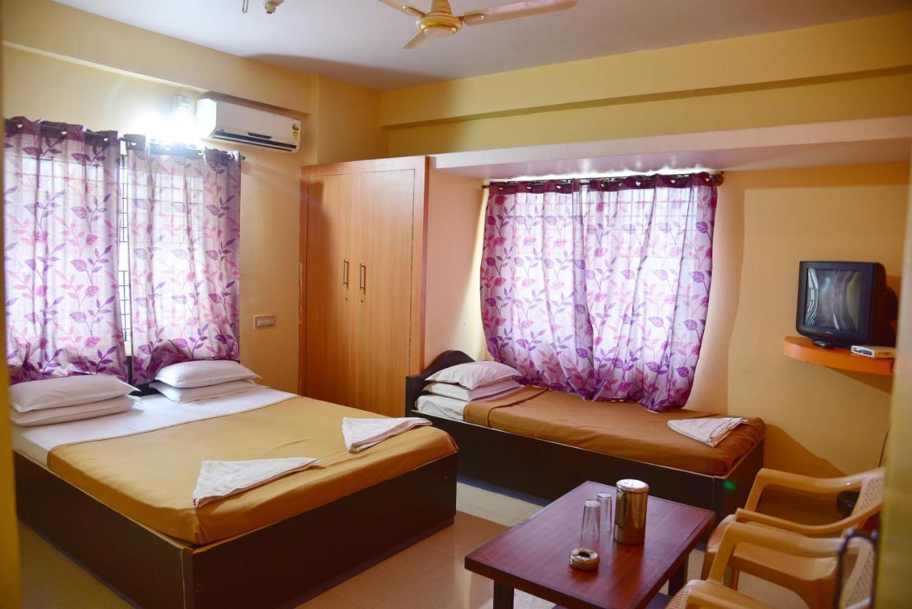 ホテルShreyas Residency マイソール エクステリア 写真
